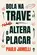 Bola na Trave não Altera Placar